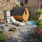 Urlaubsmagie - Malerblick - Sauna & Saisonaler Pool Apartament Sebnitz