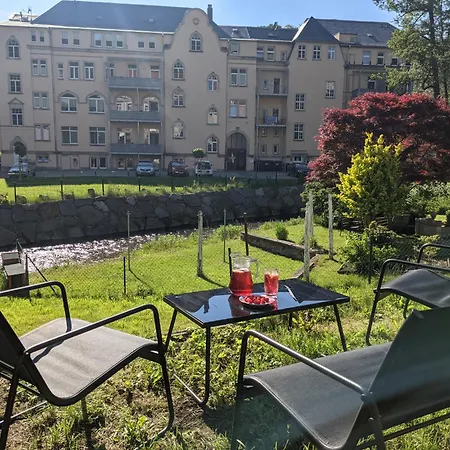 아파트 Urlaubsmagie - Malerblick - Sauna & Saisonaler Pool 세브니츠